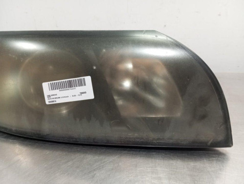  FARO DERECHO VOLVO S40 BERLINA 