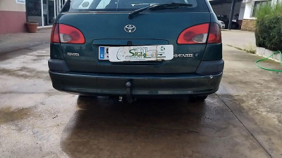 PARAGOLPES TRASERO Toyota Avensis Wagon (T22)(1998->)