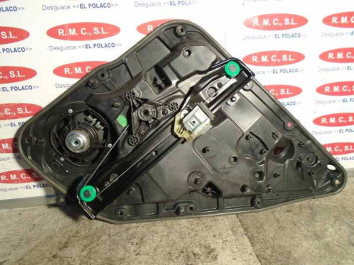 ELEVALUNAS TRASERO IZQUIERDO Mercedes-Benz CLASE A (BM 176) 