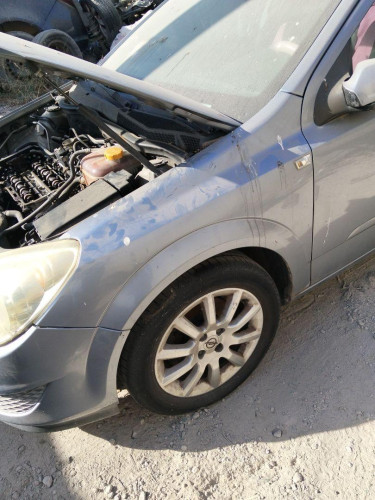 ALETA DELANTERA IZQUIERDA Opel ASTRA H BERLINA 