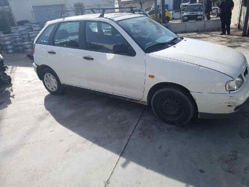 SEAT IBIZA (6K1) — автомобиль-донор на запчасти 