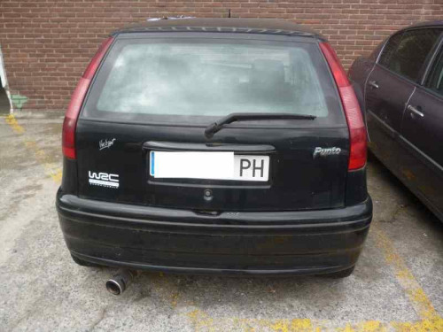  FIAT I PUNTO (176) BERLINA 