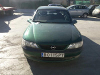 OPEL VECTRA B BERLINA