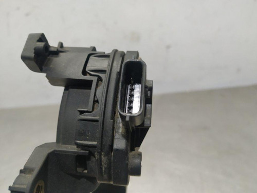 PEDAL ACELERADOR RENAULT CLIO IV 
