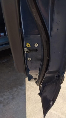 CERRADURA PUERTA DELANTERA DERECHA Honda Civic 5 puertas (MA/MB)(1995->)