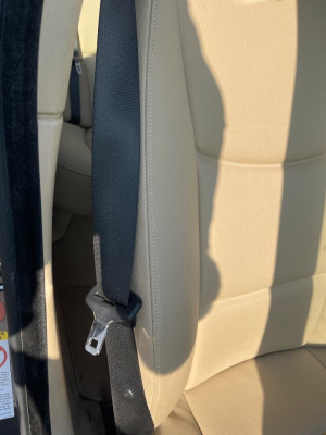 CINTURON SEGURIDAD DELANTERO DERECHO