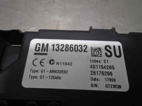 CAJA RELES / FUSIBLES Opel CORSA D 