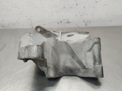  SOPORTE MOTOR Volvo V70 FAMILIAR 