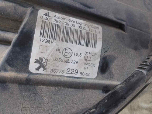 FARO DERECHO Peugeot 308 SW 