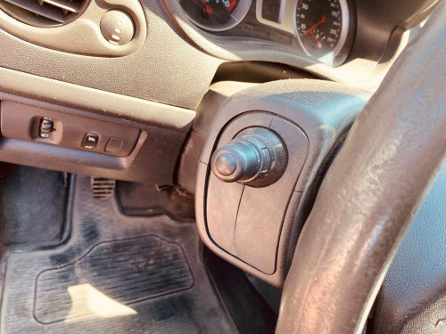 RENAULT CLIO III GRANDTOUR — vehículo donante para recambios 