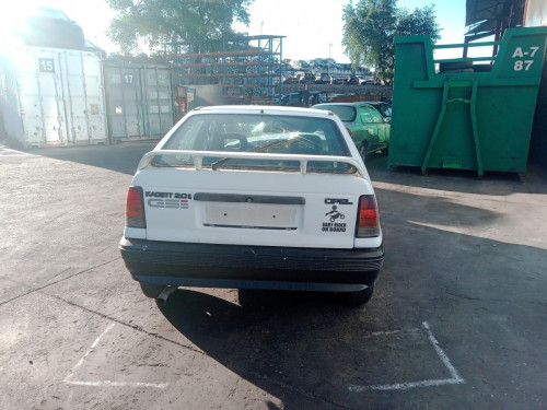  OPEL KADETT E 