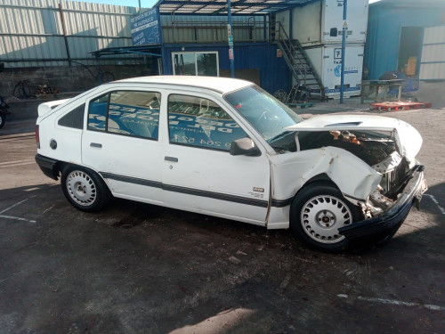  OPEL KADETT E 