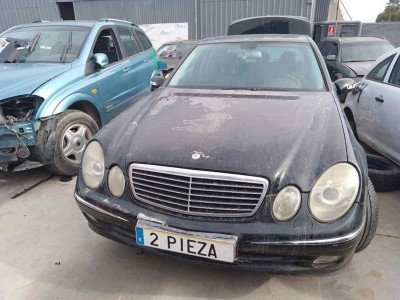 MERCEDES-BENZ CLASE E (BM 211) BERLINA