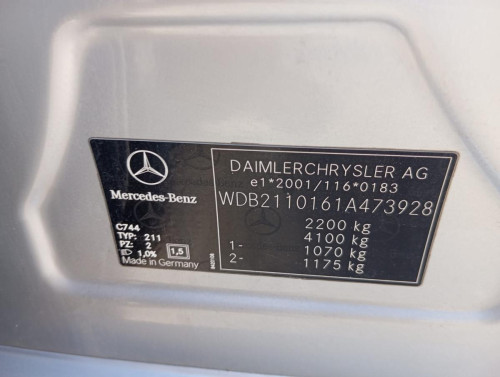  MERCEDES-BENZ CLASE E (BM 211) BERLINA 