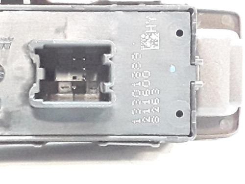 MANDO ELEVALUNAS TRASERO IZQUIERDO Opel INSIGNIA BERLINA 