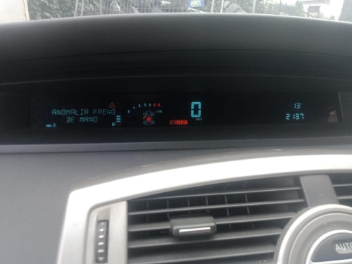  RENAULT SCENIC II (JM) 