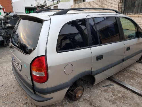 OPEL ZAFIRA A — vehículo donante para recambios 