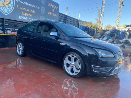  FORD FOCUS BERLINA (CAP) 
