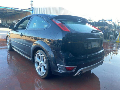  FORD FOCUS BERLINA (CAP) 