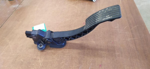 POTENCIOMETRO PEDAL Mitsubishi ASX (GA0W) 