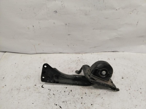 BRAZO SUSPENSION INFERIOR TRASERO DERECHO Volvo XC40 