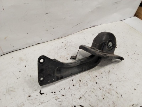 BRAZO SUSPENSION INFERIOR TRASERO DERECHO Volvo XC40 