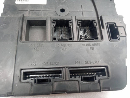  CAJA RELES / FUSIBLES, RENAULT, MEGANE II BERLINA 3P 