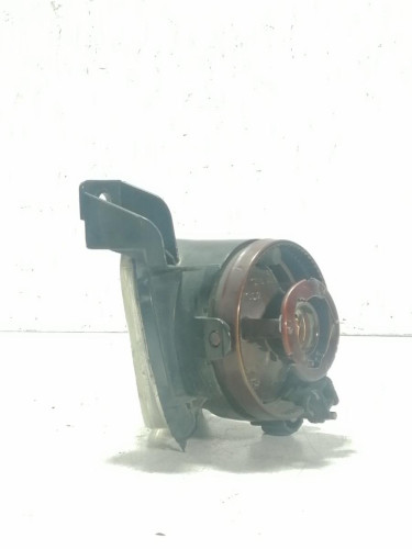  FARO ANTINIEBLA IZQUIERDO Toyota AVENSIS WAGON (T25) 