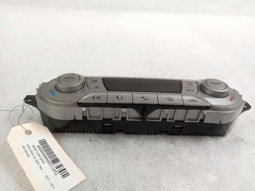  MANDO CLIMATIZADOR FORD FOCUS BERLINA (CB4) 