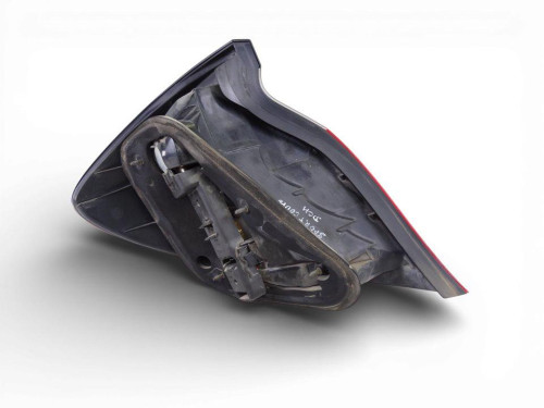 PILOTO TRASERO DERECHO used