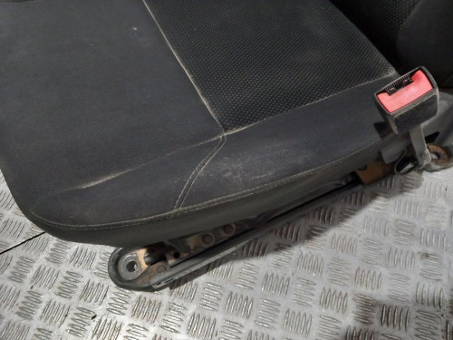  ASIENTO DELANTERO DERECHO FORD FOCUS SPORTBREAK (CEW) 
