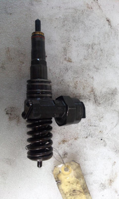 INYECTOR, VOLKSWAGEN, GOLF IV BERLINA (1J1)(10.1997)