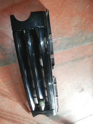 REJILLA DELANTERA
