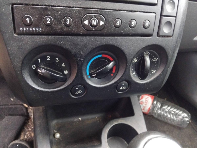 MANDO CALEFACCION / AIRE ACONDICIONADO Ford Fiesta (CBK)(2002->)