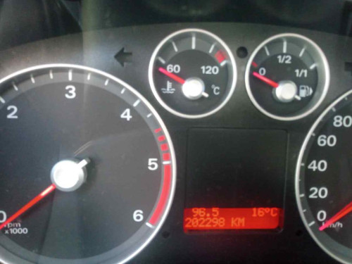 FORD FOCUS BERLINA (CAP) 
