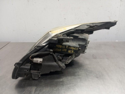 FARO DERECHO, TOYOTA, AVENSIS (T27)