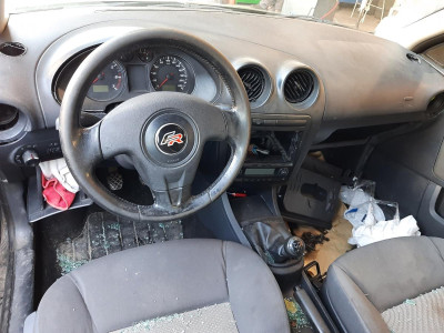 SEAT IBIZA (6L1)