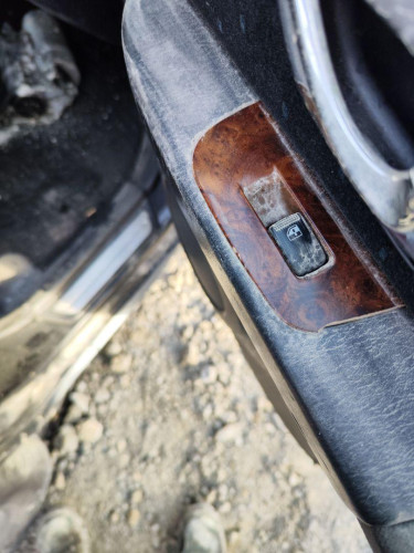 MANDO ELEVALUNAS TRASERO DERECHO Hyundai TERRACAN (HP) 