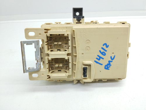 CAJA RELES / FUSIBLES Kia STONIC (YBCUV) 