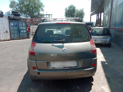 RENAULT SCENIC II (JM)