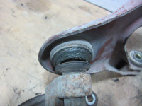 BRAZO SUSPENSION SUPERIOR DELANTERO DERECHO