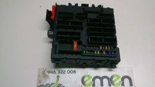  CAJA RELES / FUSIBLES Opel VECTRA C BERLINA 