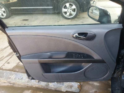 SEAT LEON (1P1)