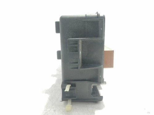  CAJA RELES / FUSIBLES Saab 9-3 FAMILIAR 