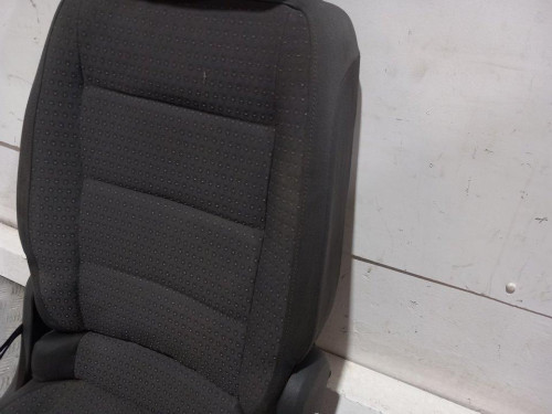 ASIENTOS TRASERO DERECHO Volkswagen TOURAN (1T1) 