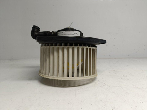  MOTOR CALEFACCION 