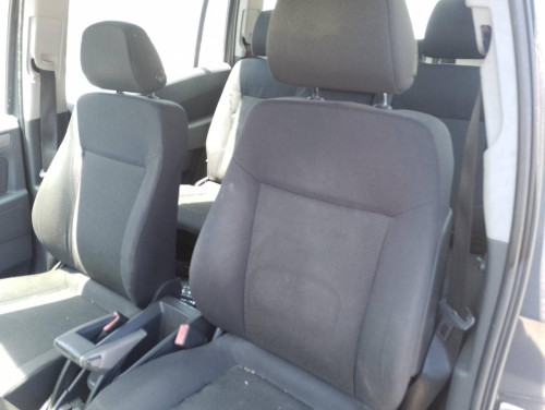 OPEL ZAFIRA B — vehículo donante para recambios 