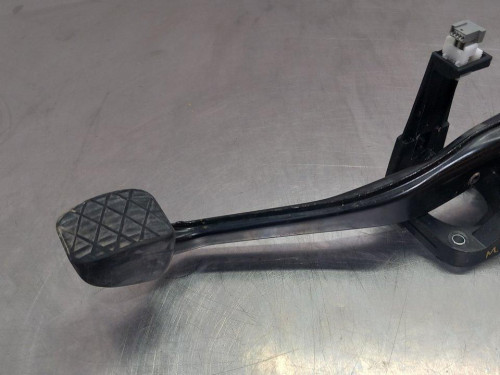  PEDAL FRENO Mercedes-Benz CLASE A (BM 176) 