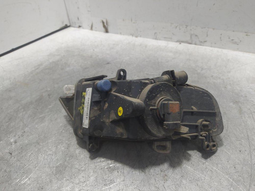 FARO ANTINIEBLA DERECHO Audi A1 SPORTBACK (8XF) 