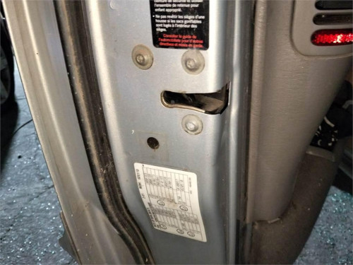 CERRADURA PUERTA DELANTERA IZQUIERDA Chrysler VOYAGER (RG) 